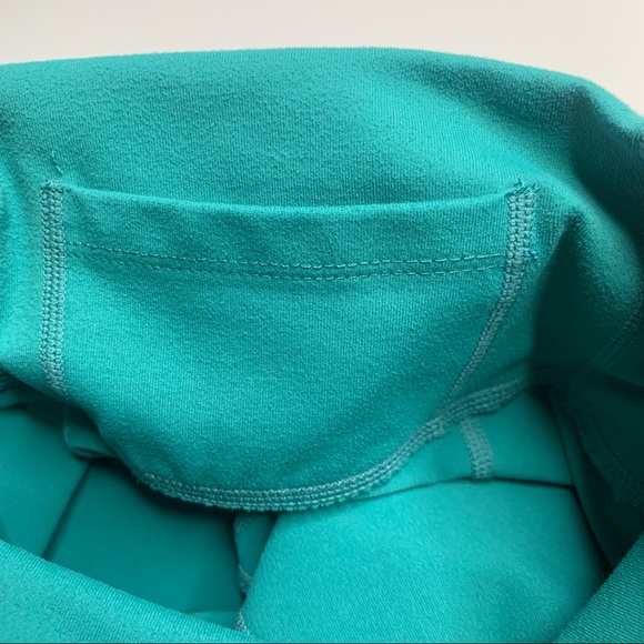 Fabletics Women's On-the-Go High-Waisted Capri - Picture 7 of 10